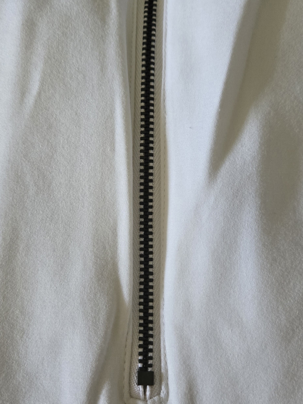 Women's White Ruffle-Hem Mini Skirt - Picture 3 of 5